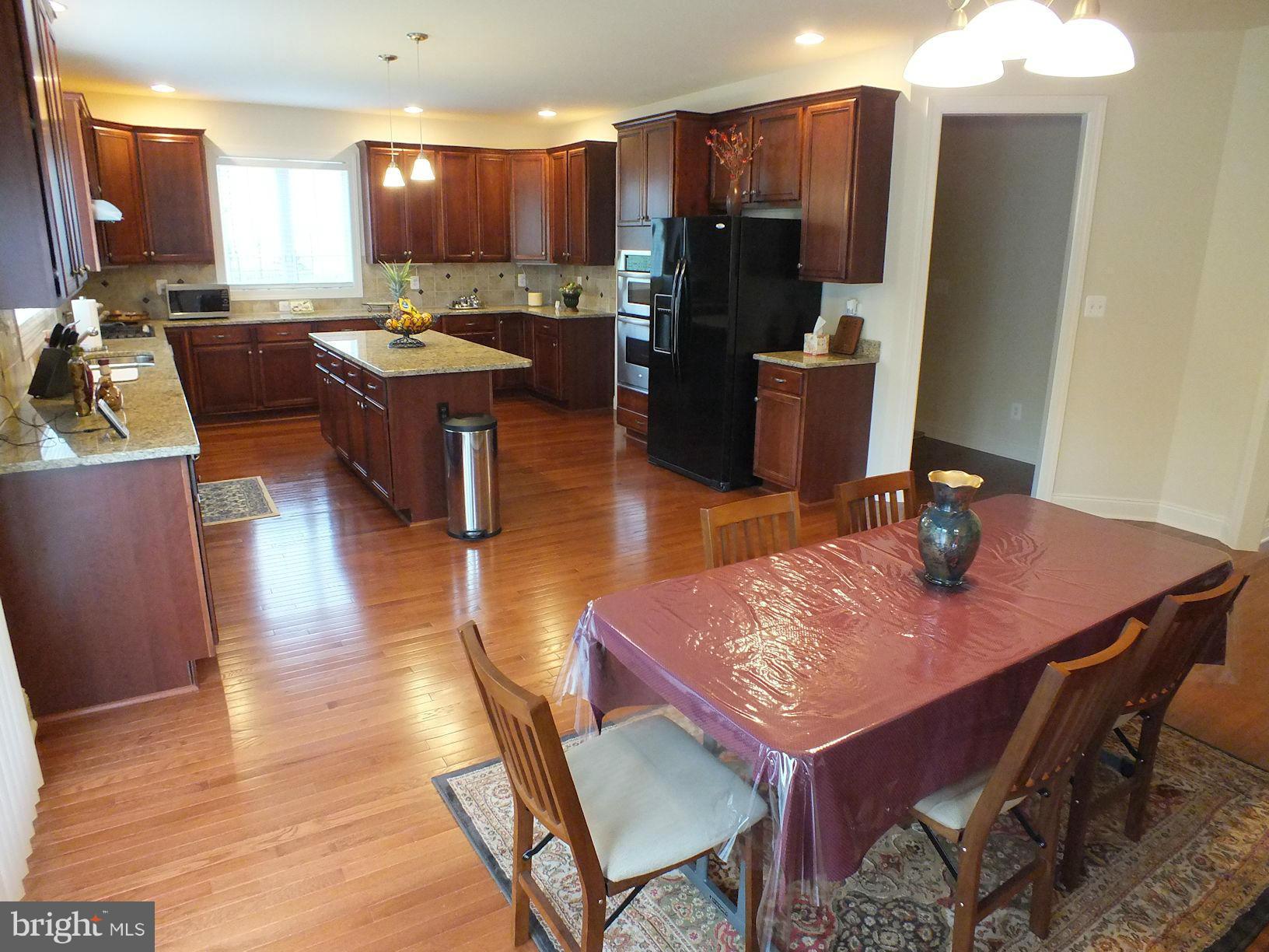 CEDARDAY - Residential Lease