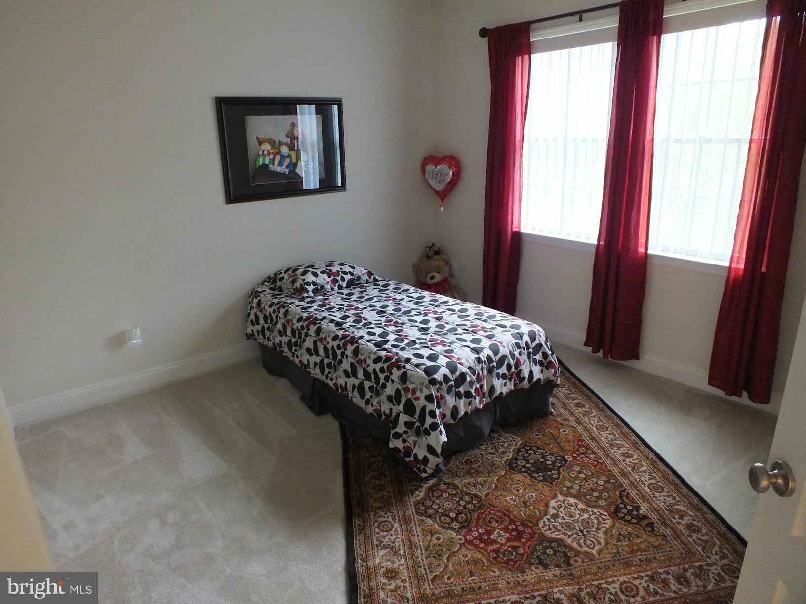 CEDARDAY - Residential Lease