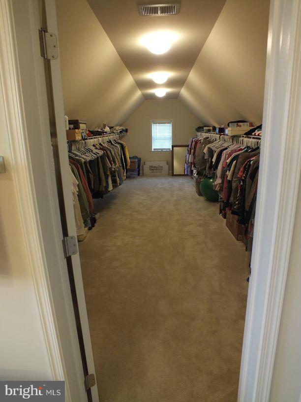 CEDARDAY - Residential Lease