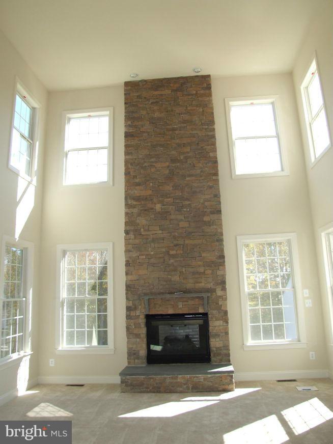 CEDARDAY - Residential Lease