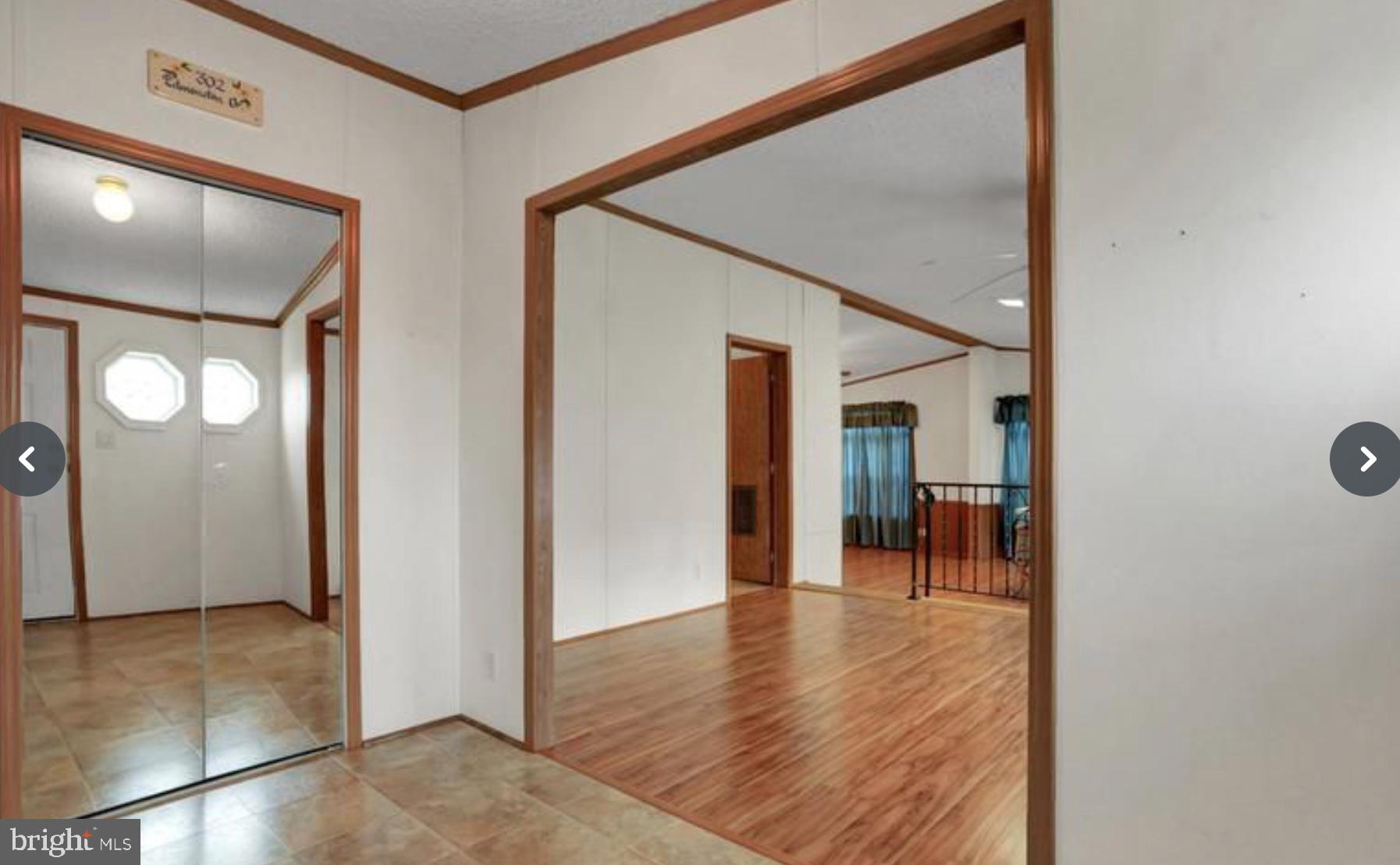 LAKESIDE VILLAGE - Residential