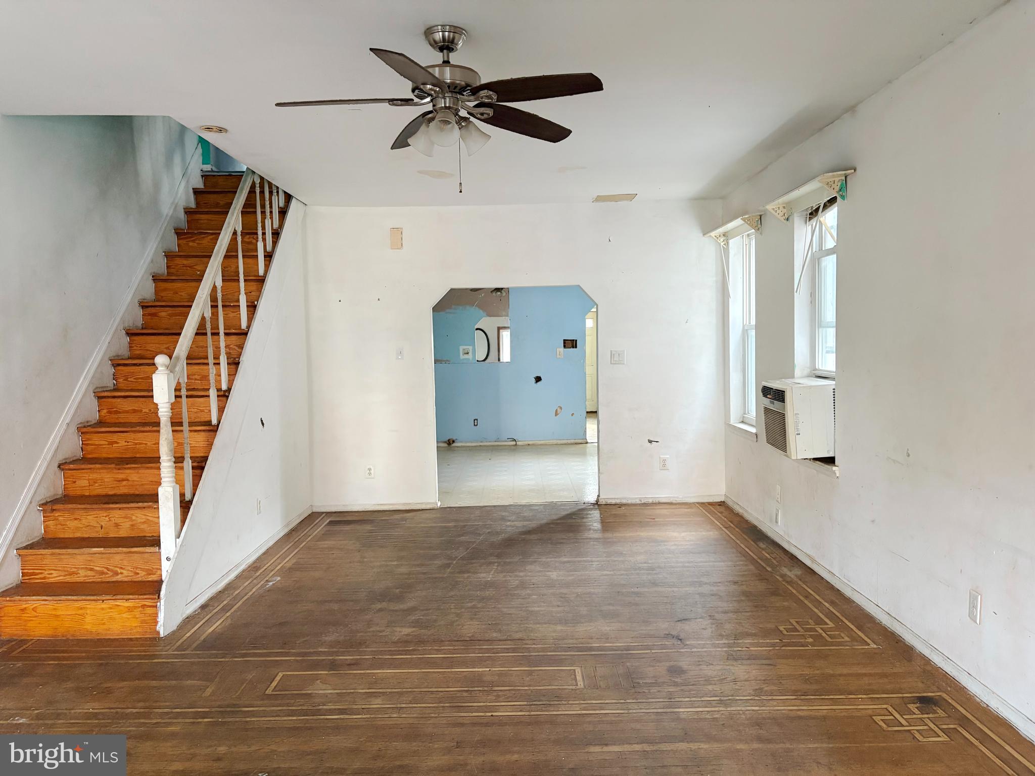 FRANKFORD - Residential