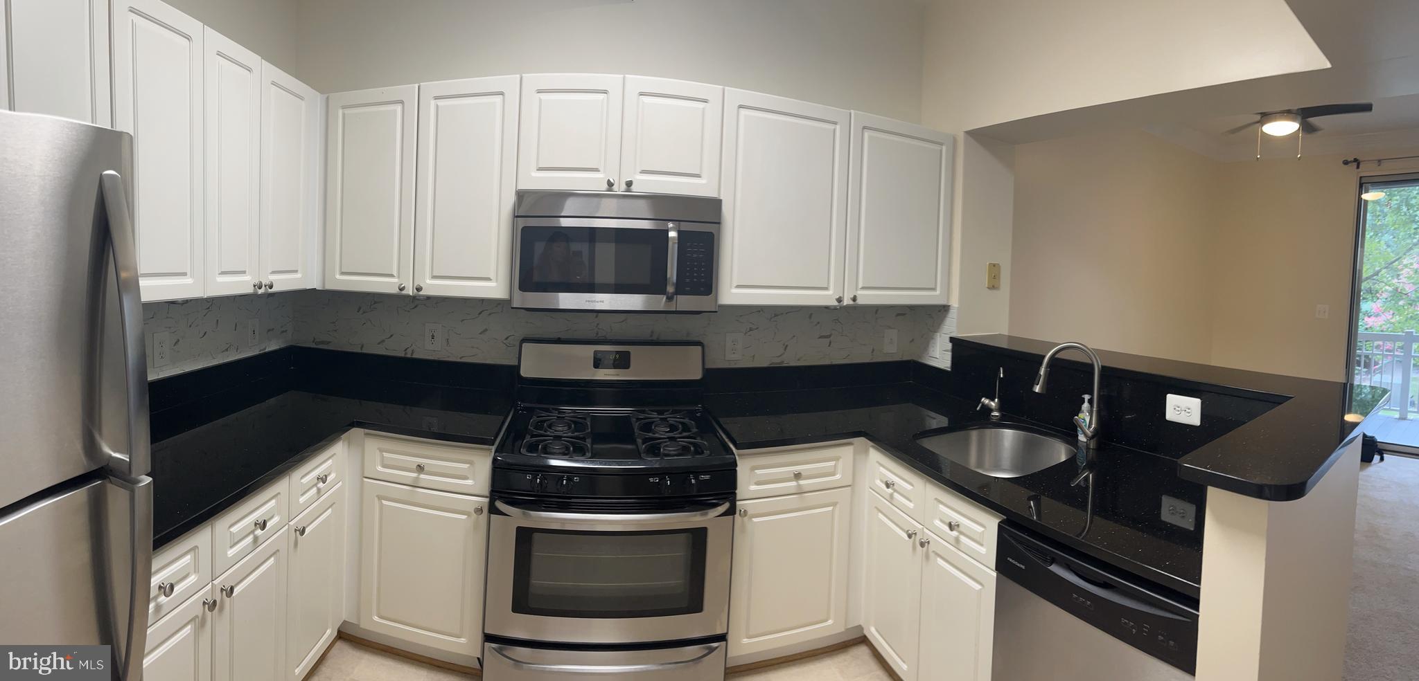 WORLDGATE CONDO - Residential