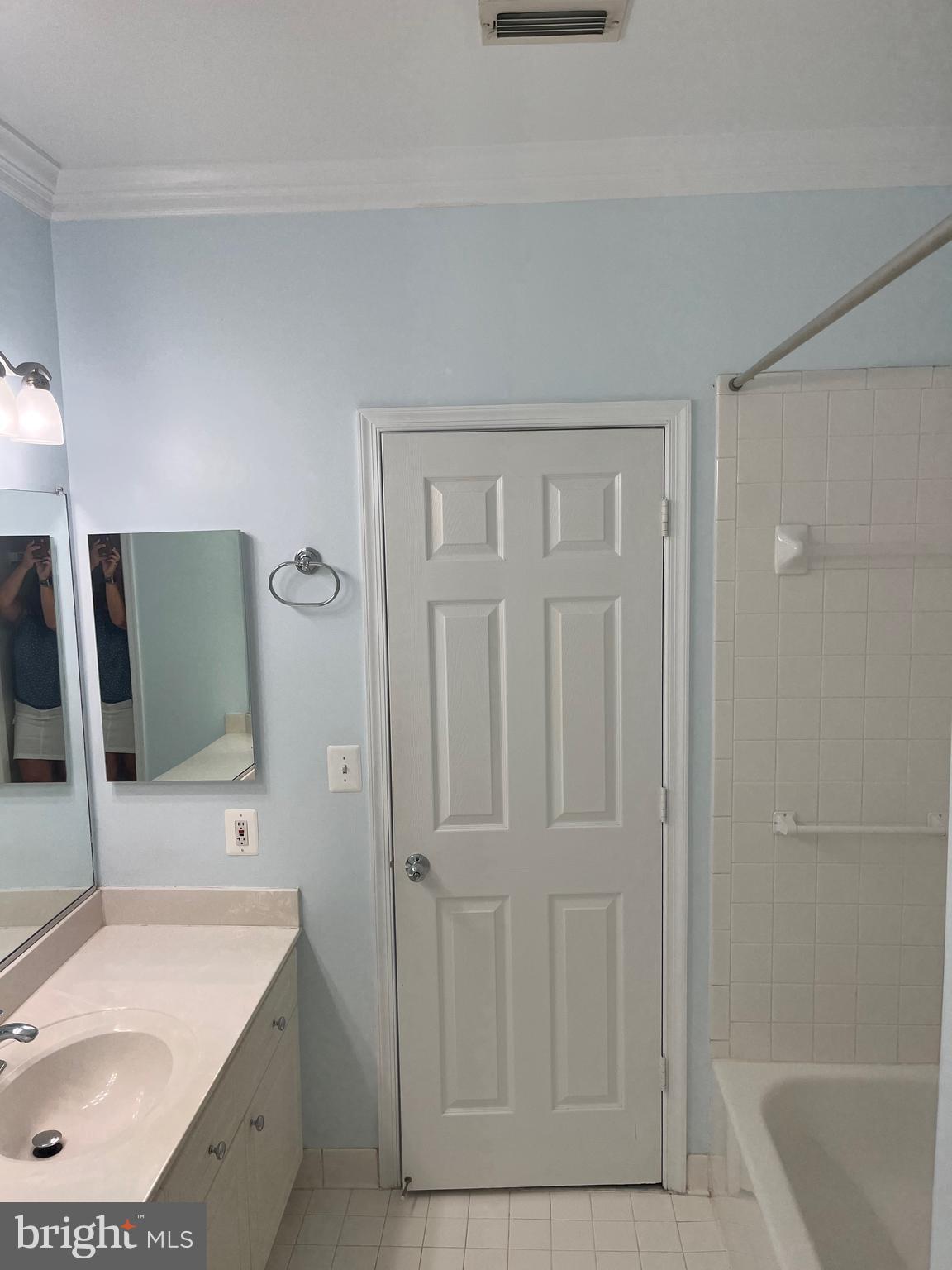 WORLDGATE CONDO - Residential