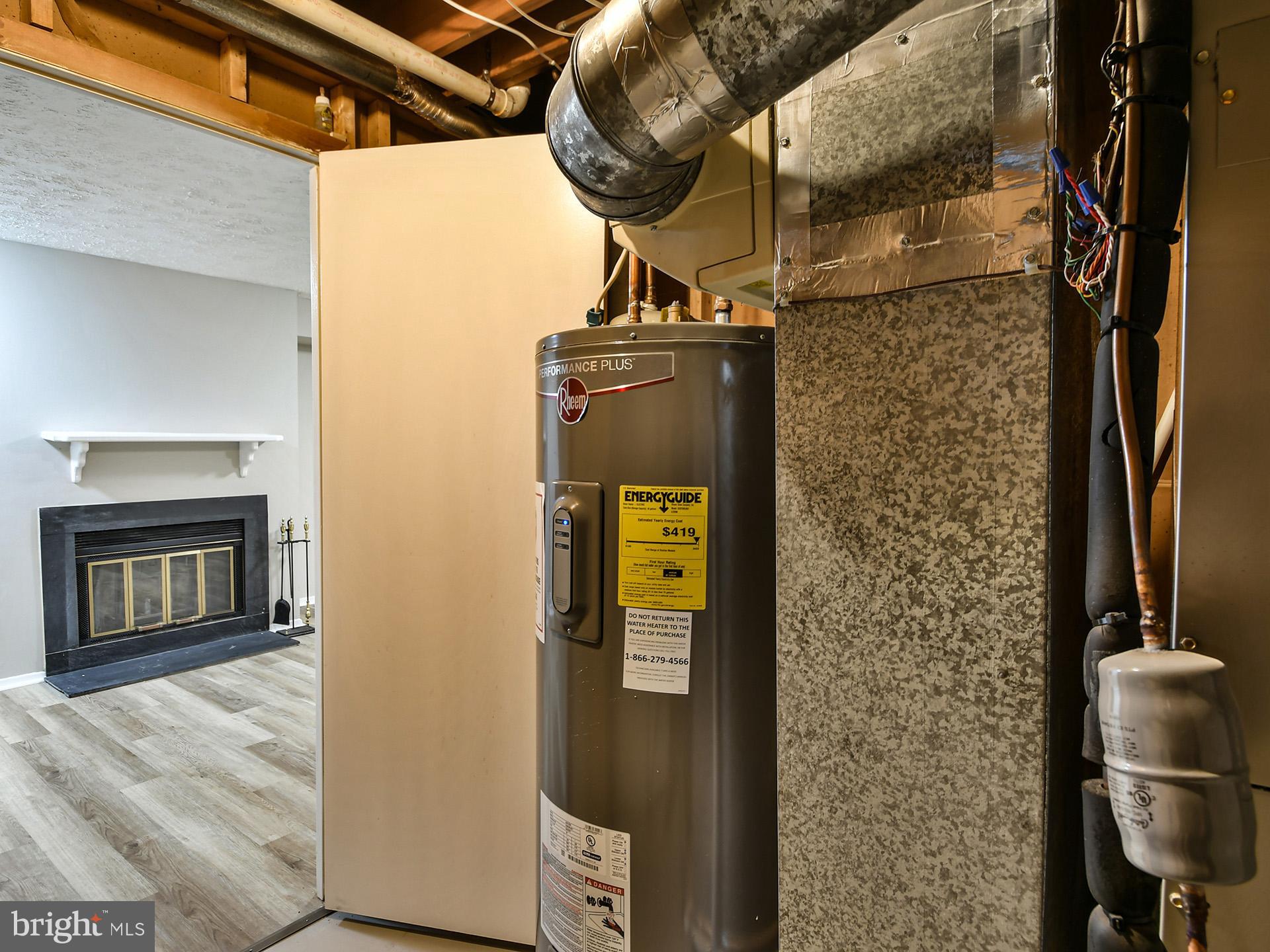 BROADFIELD AT WILTON FARM - Residential