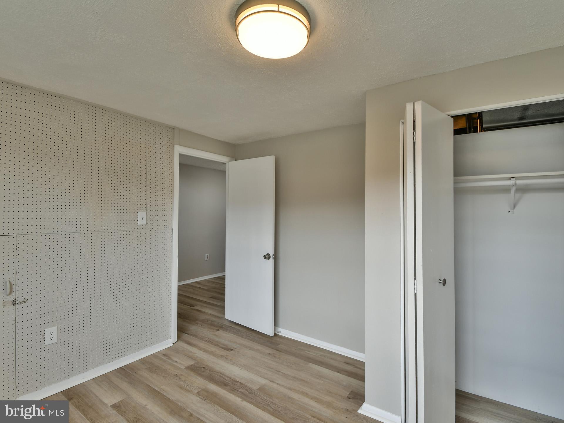 BROADFIELD AT WILTON FARM - Residential