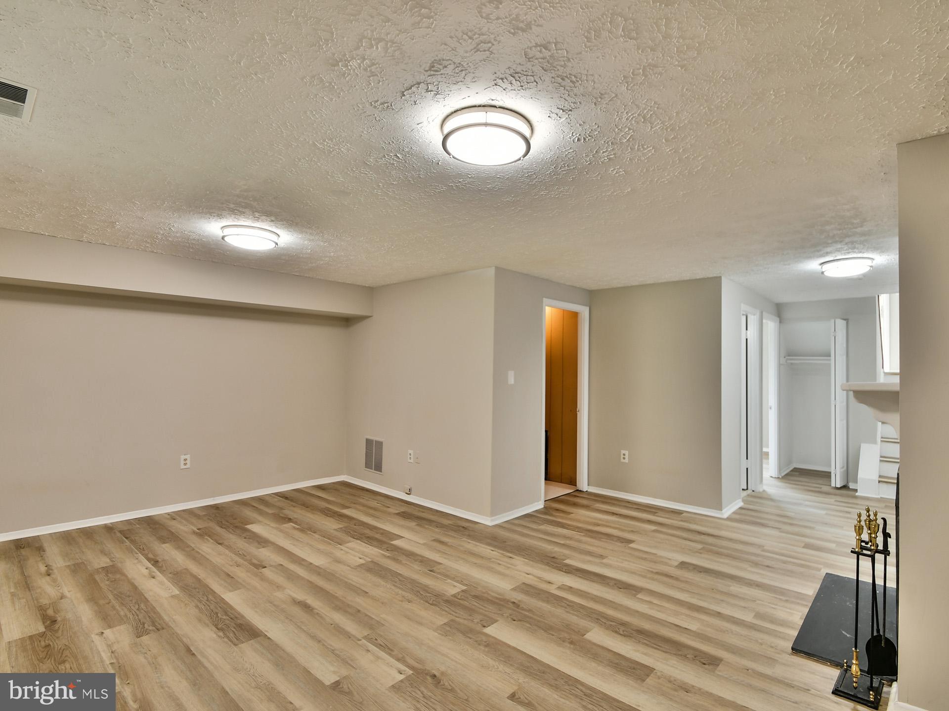 BROADFIELD AT WILTON FARM - Residential