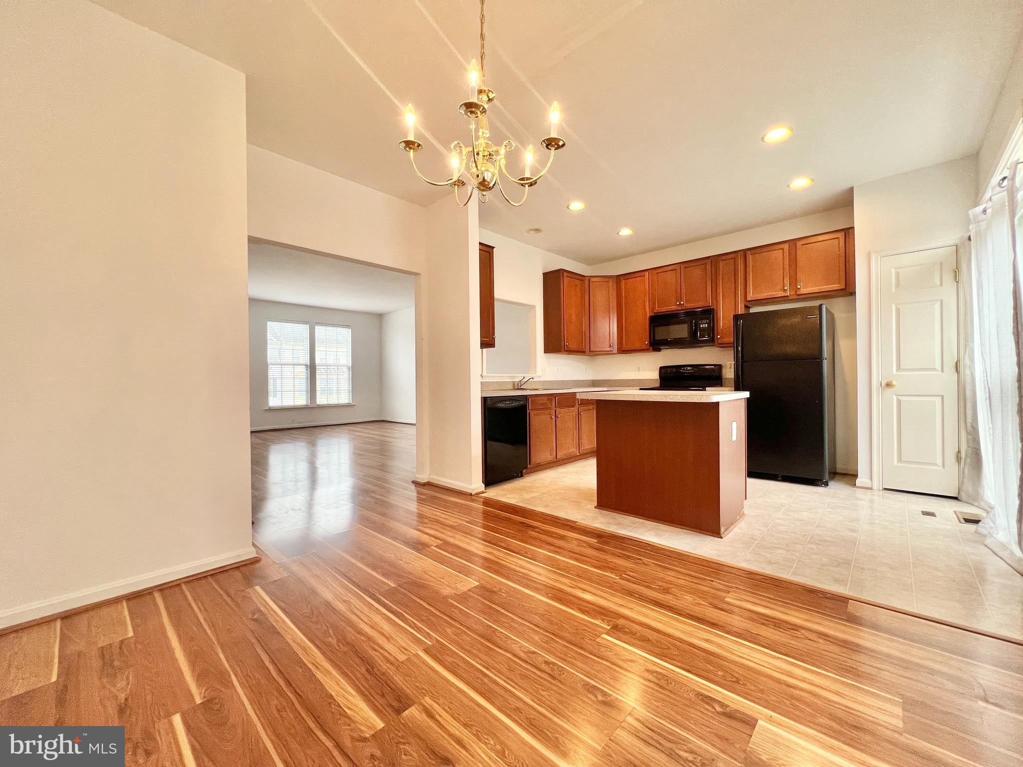 BERKELEY RIDGE - Residential