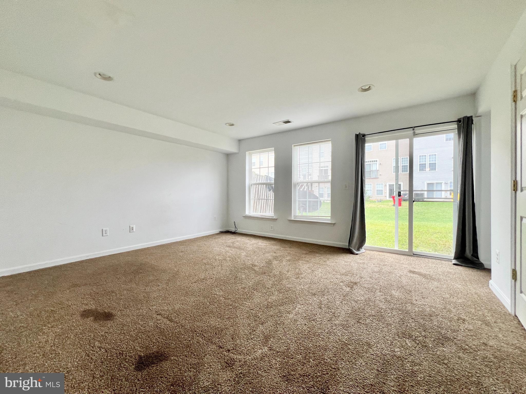 BERKELEY RIDGE - Residential