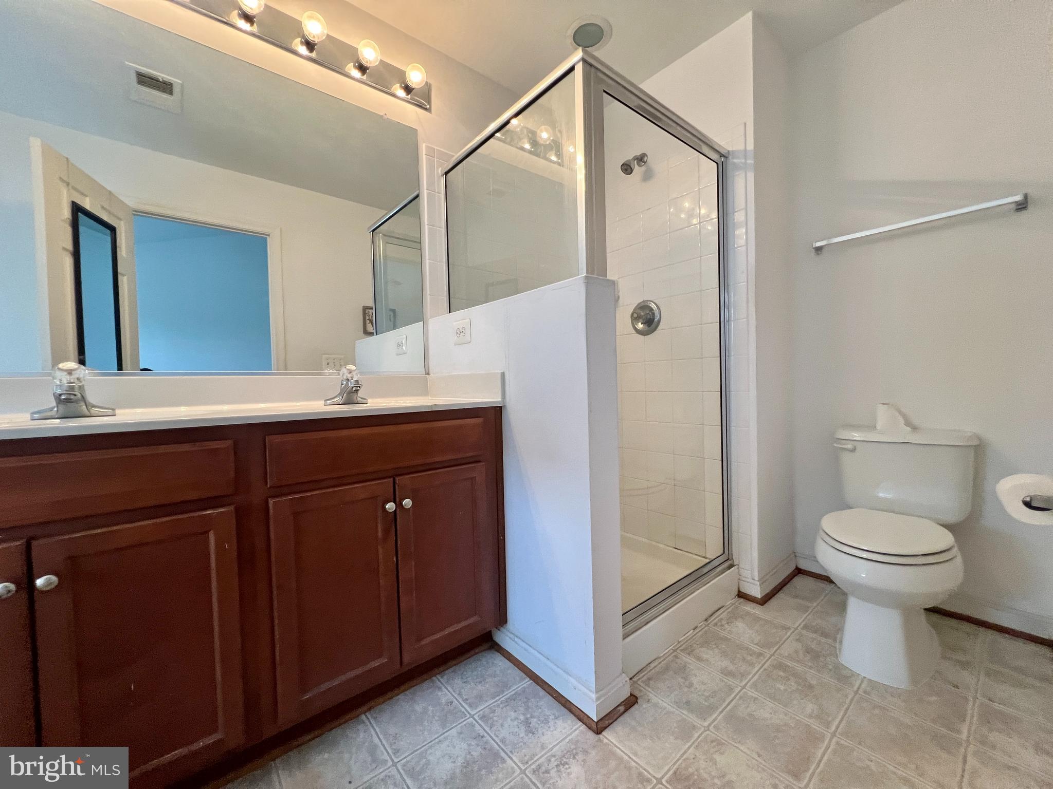 BERKELEY RIDGE - Residential