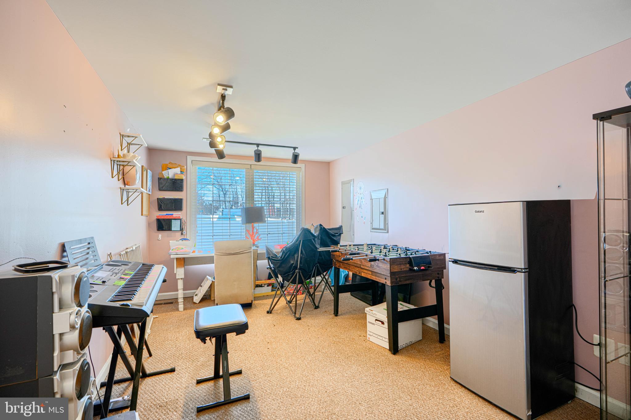 TANEYTOWN VILLAGE - Residential