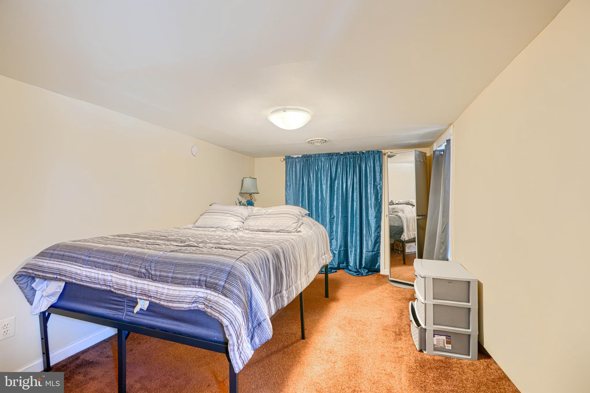 TANEYTOWN VILLAGE - Residential