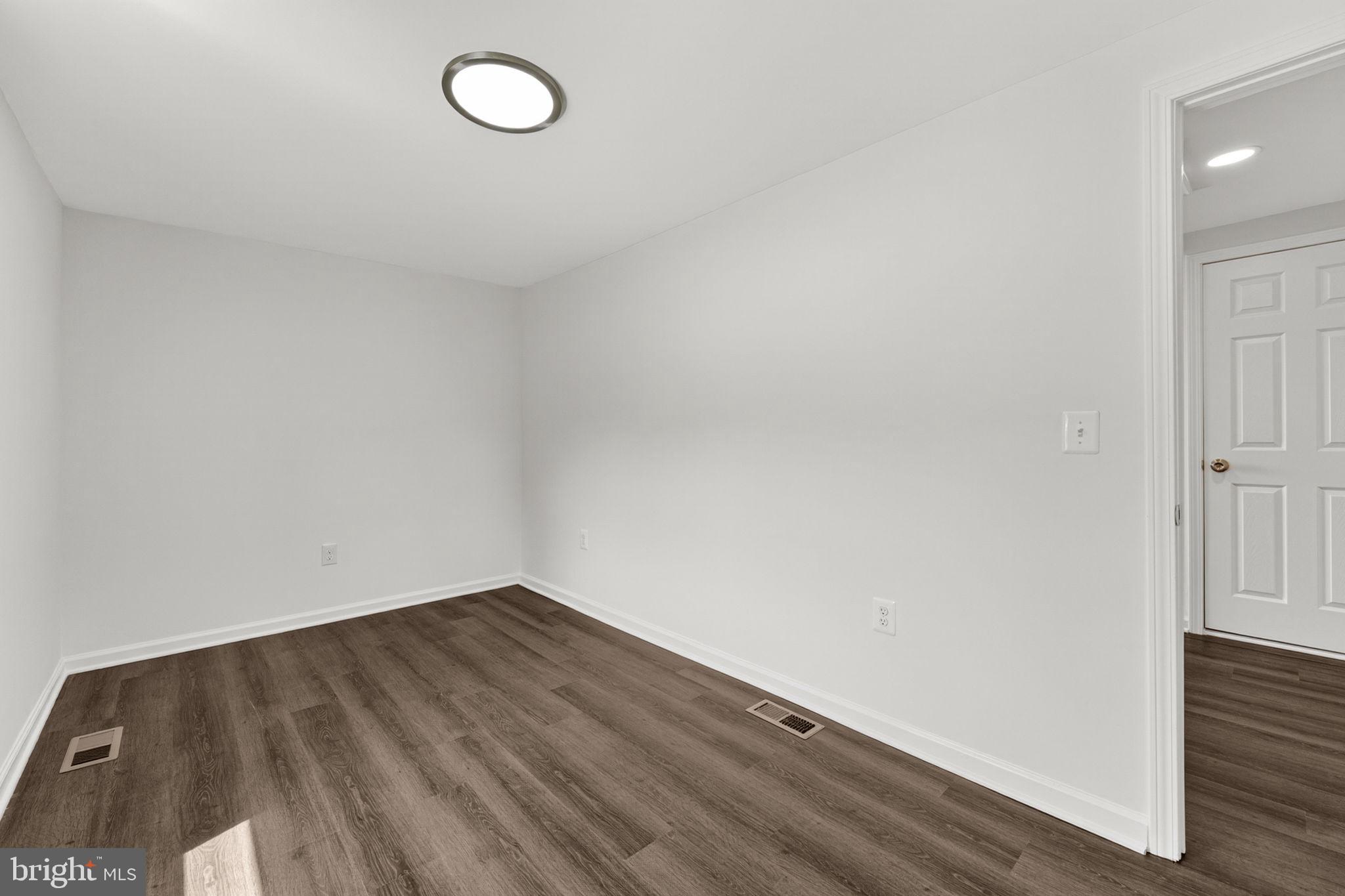 PAEONIAN SPRINGS - Residential