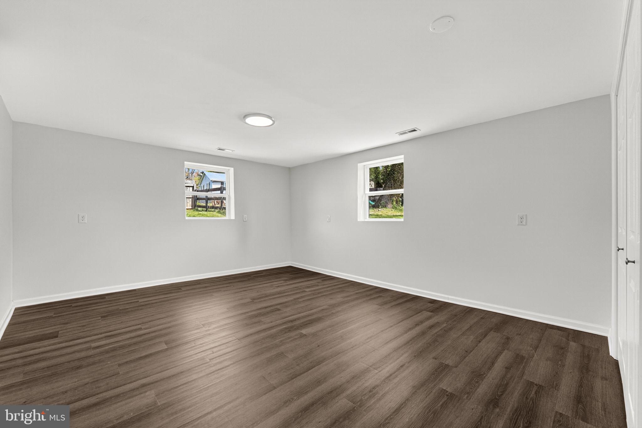 PAEONIAN SPRINGS - Residential