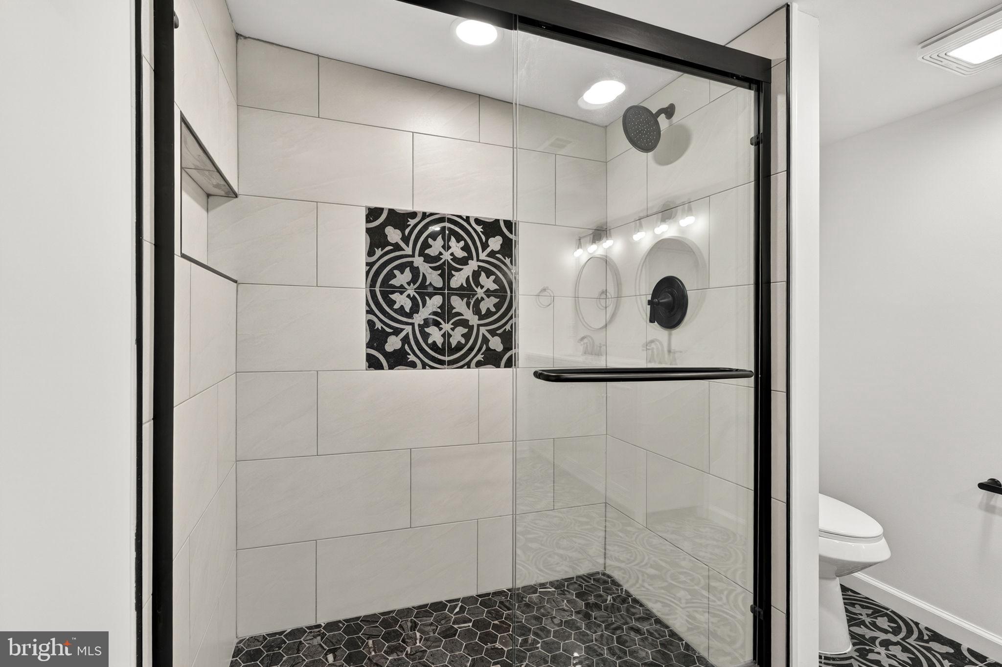 PAEONIAN SPRINGS - Residential