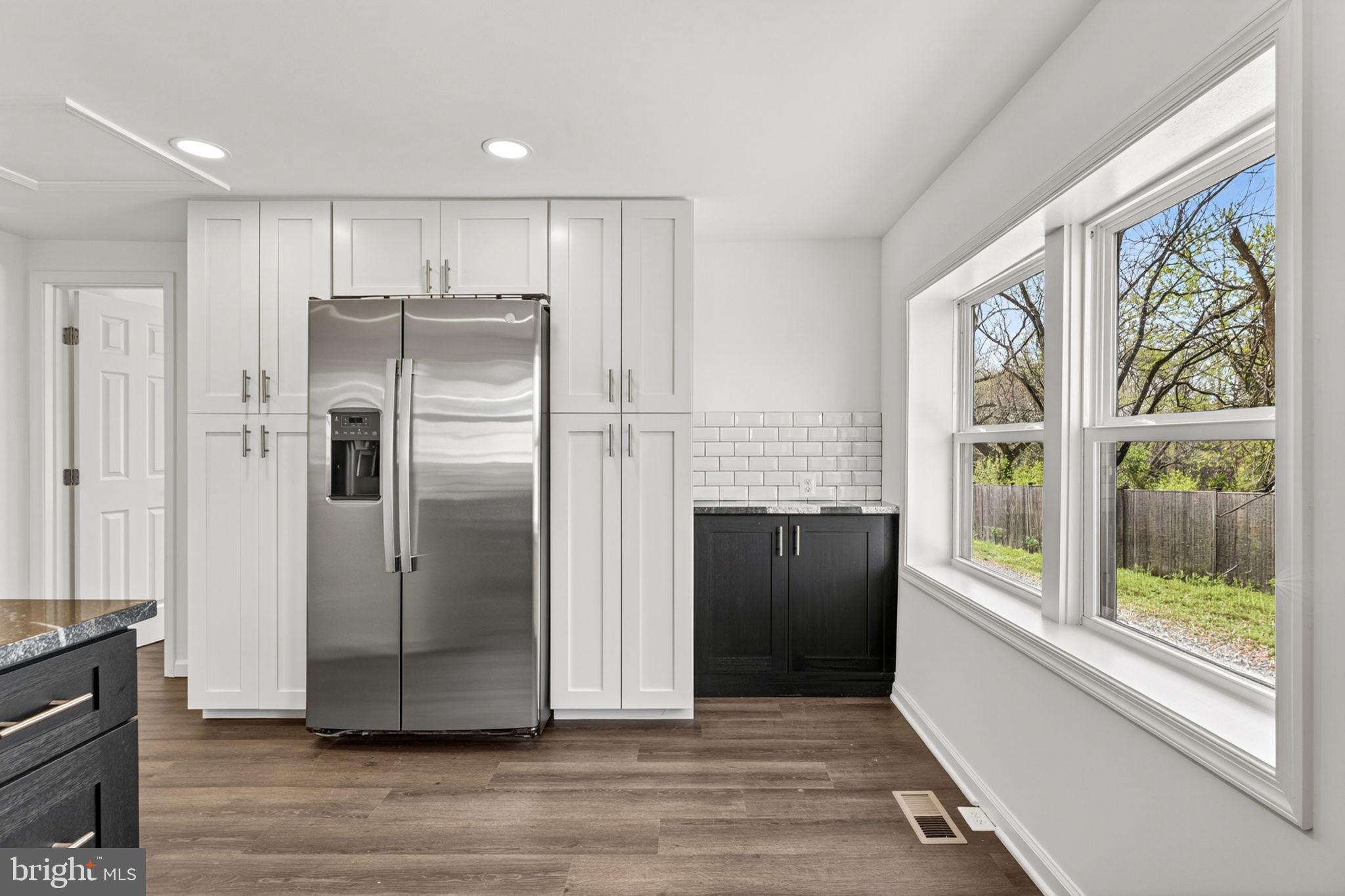 PAEONIAN SPRINGS - Residential