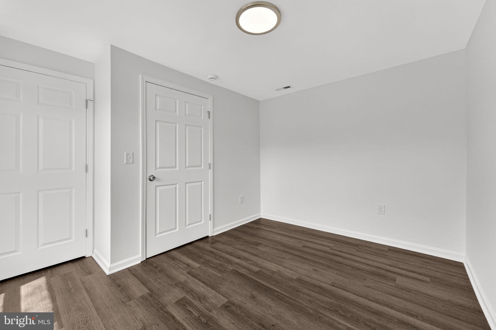 PAEONIAN SPRINGS - Residential