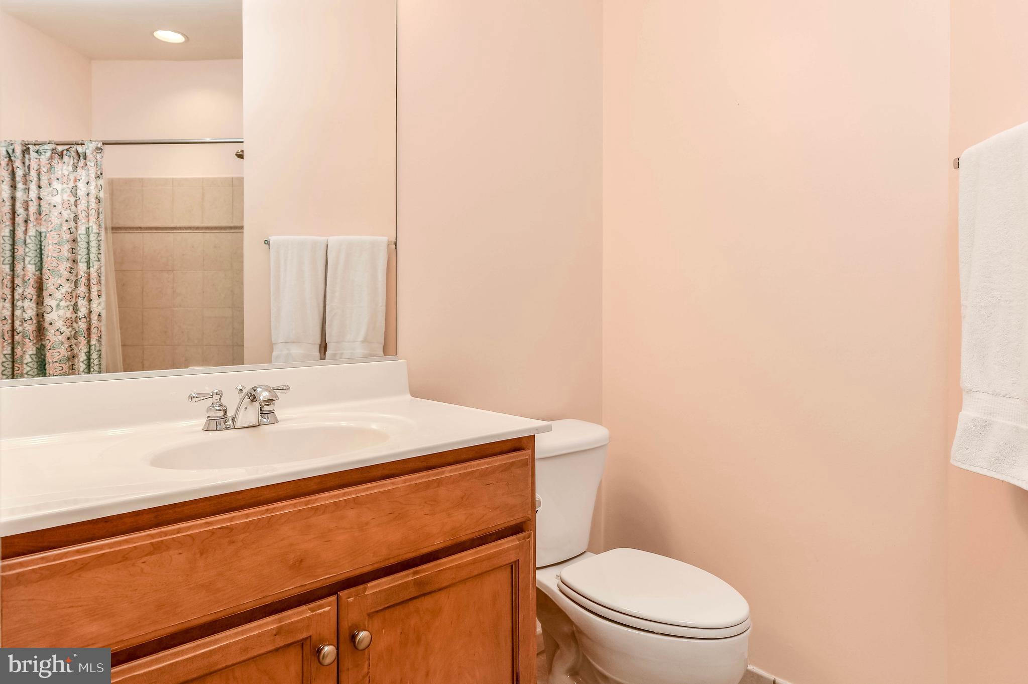 LANSDOWNE ON THE POTOMAC - Residential