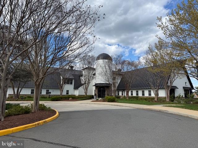 LANSDOWNE ON THE POTOMAC - Residential
