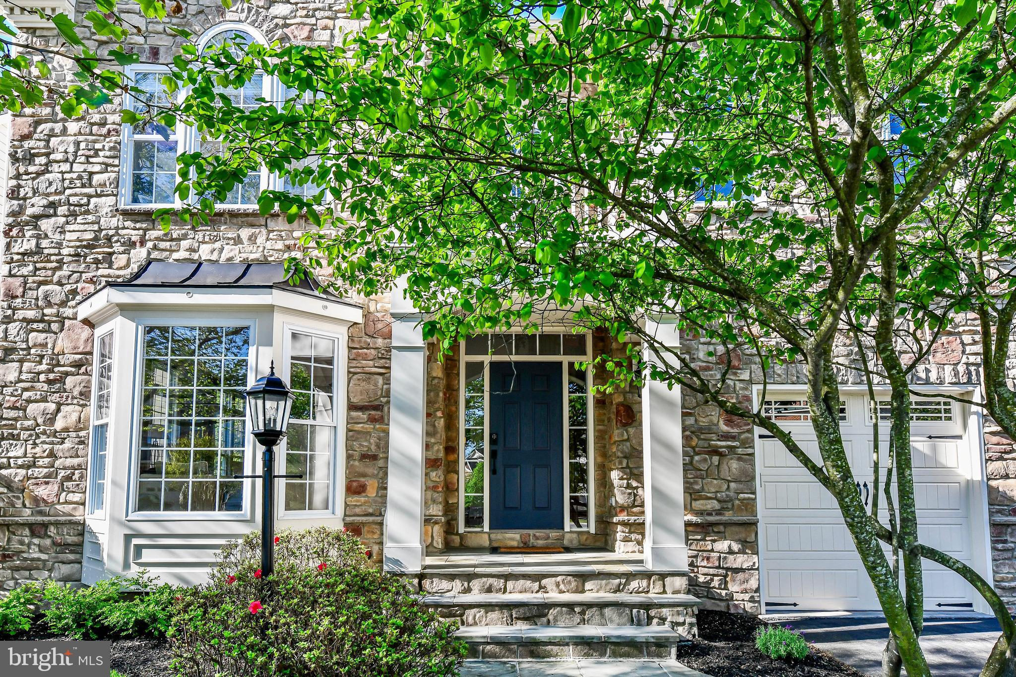 LANSDOWNE ON THE POTOMAC - Residential