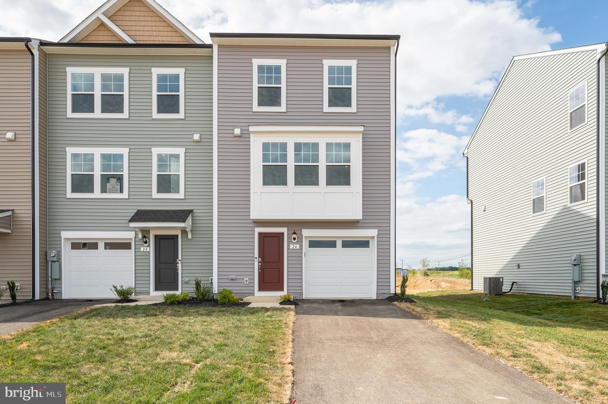 KING'S CROSSING - Residential Lease