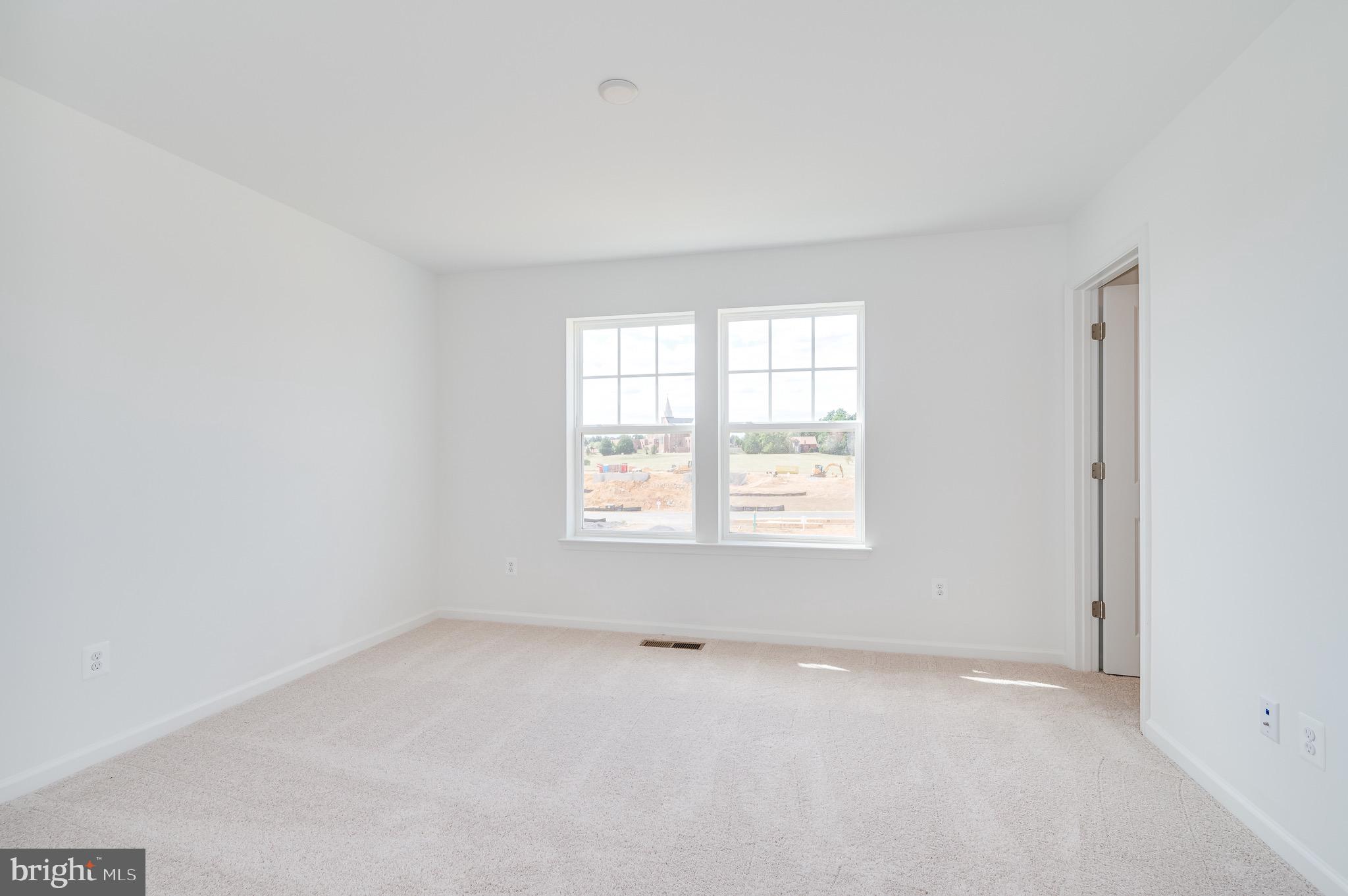 KING'S CROSSING - Residential Lease