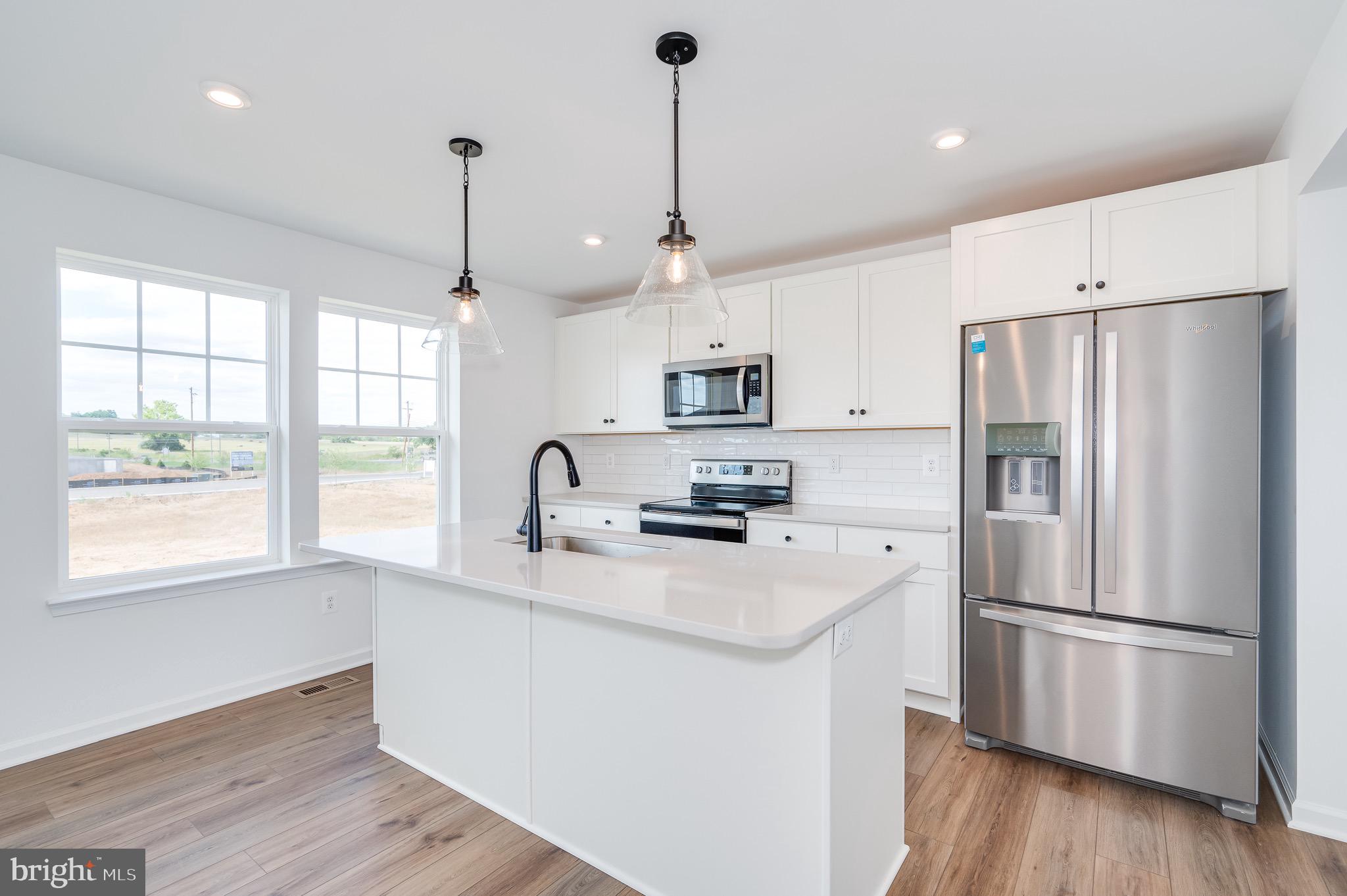 KING'S CROSSING - Residential Lease