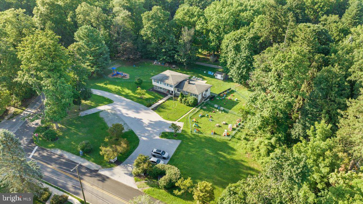 PAOLI MANOR - Commercial Sale