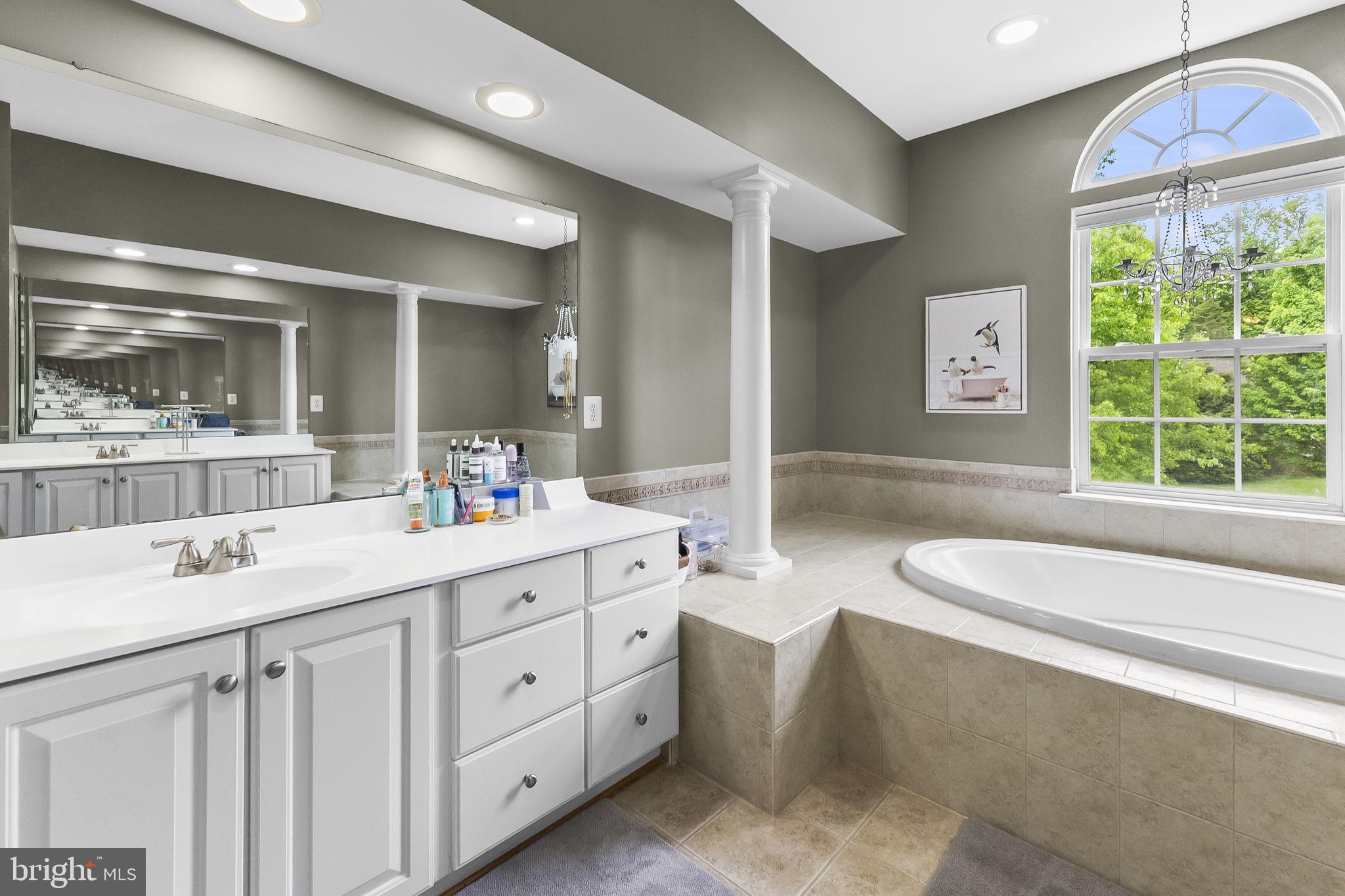 BROOKSIDE - Residential