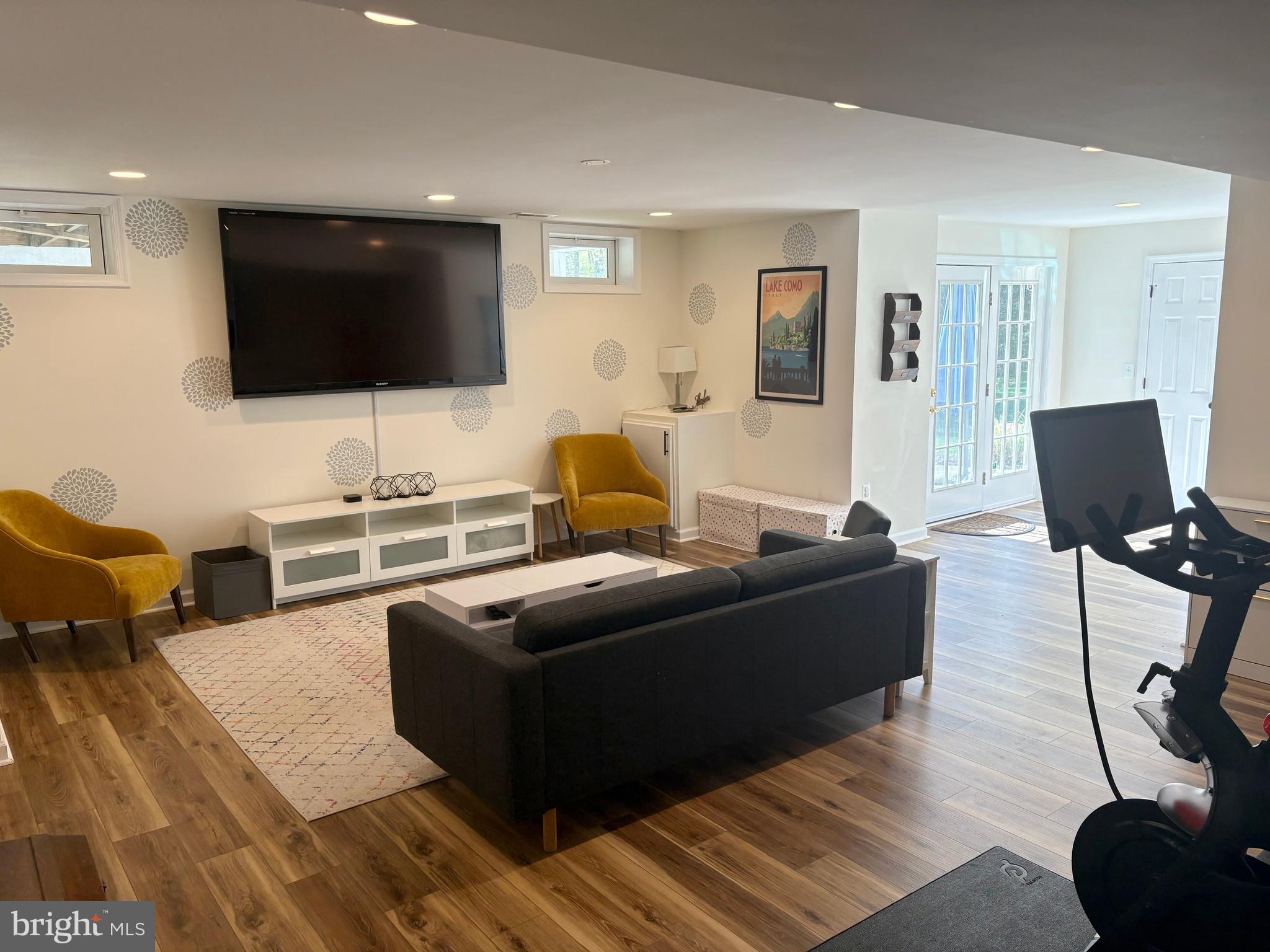 BROOKSIDE - Residential