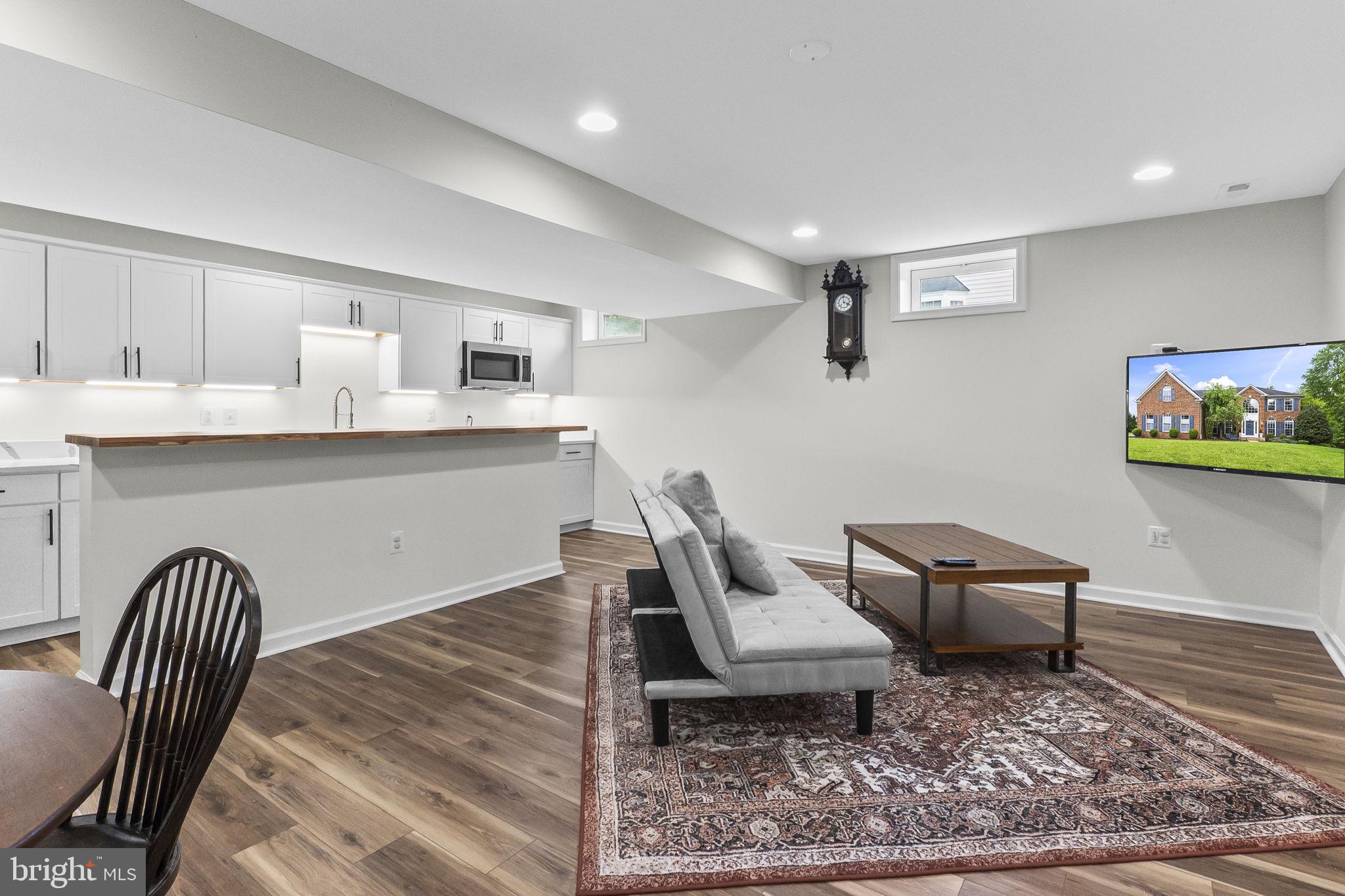 BROOKSIDE - Residential