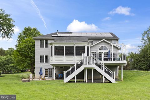 Tiny photo for 6857 Emma Court, WARRENTON, VA 20187 (MLS # VAFQ2021340)