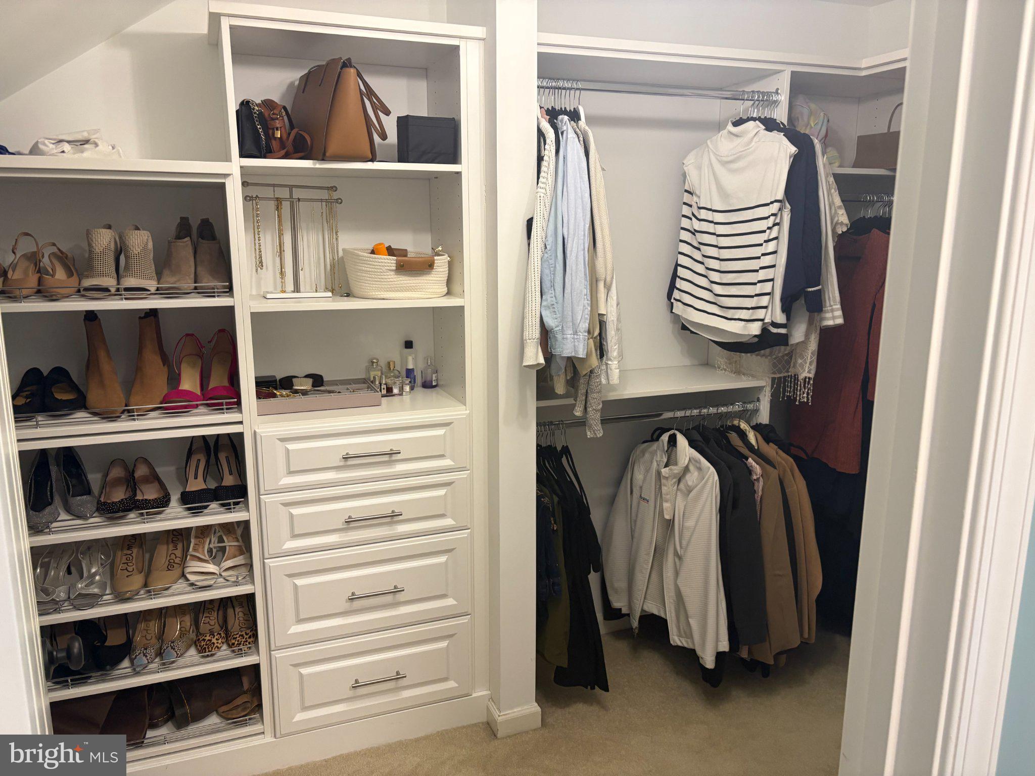 BROOKSIDE - Residential