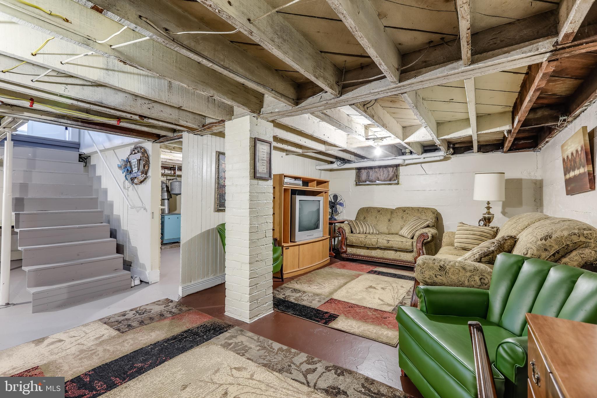 JOHNSON HEIGHTS - Residential