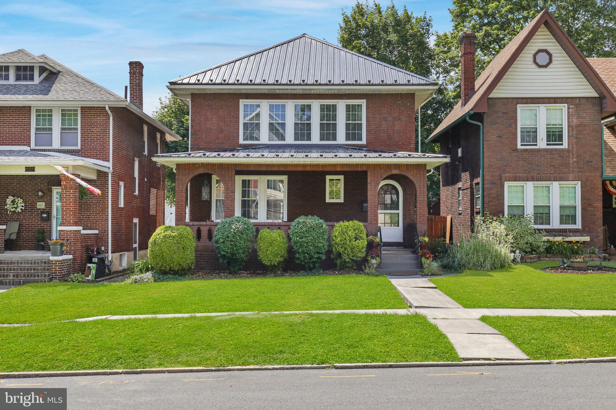 JOHNSON HEIGHTS - Residential