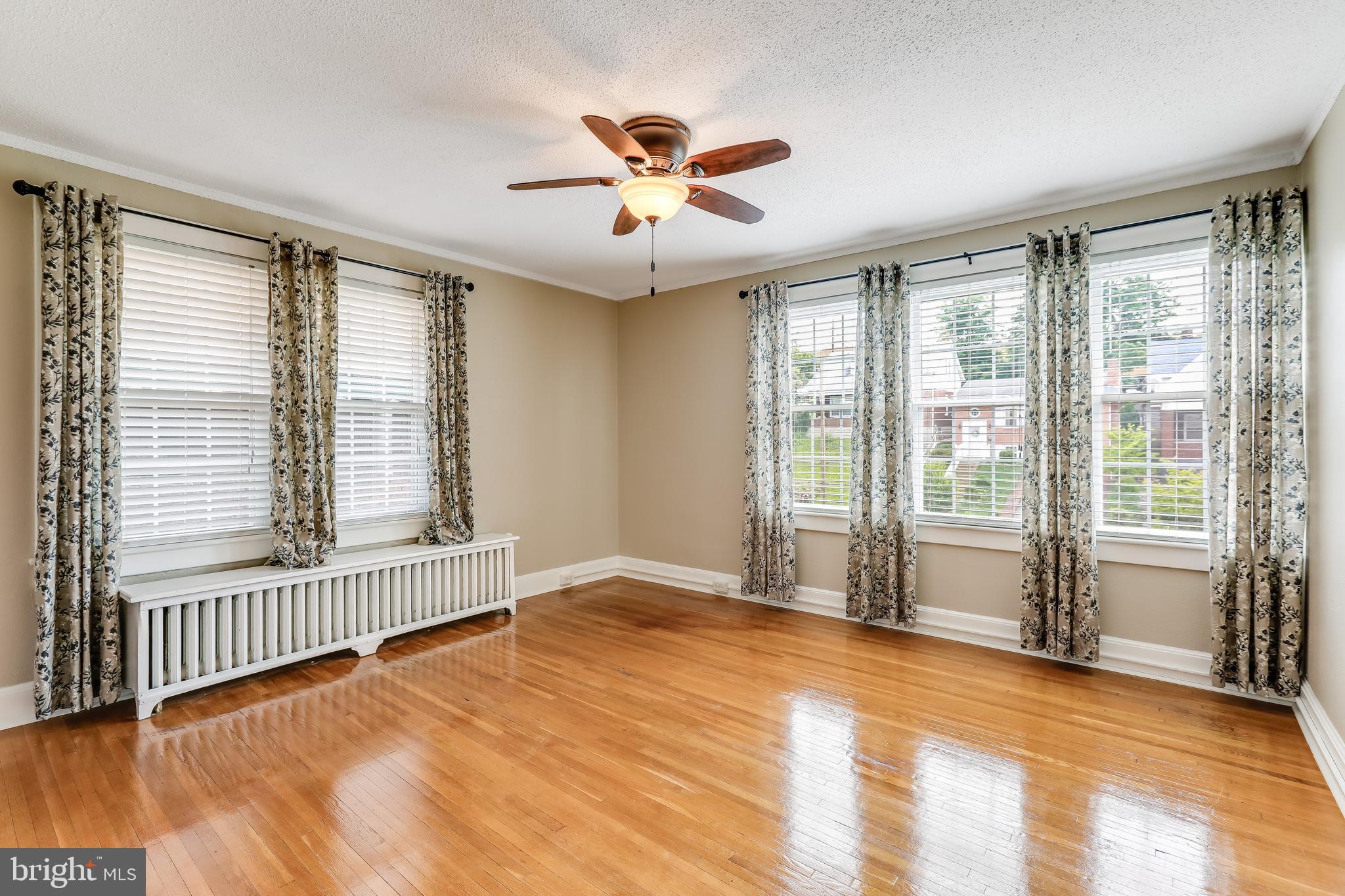 JOHNSON HEIGHTS - Residential