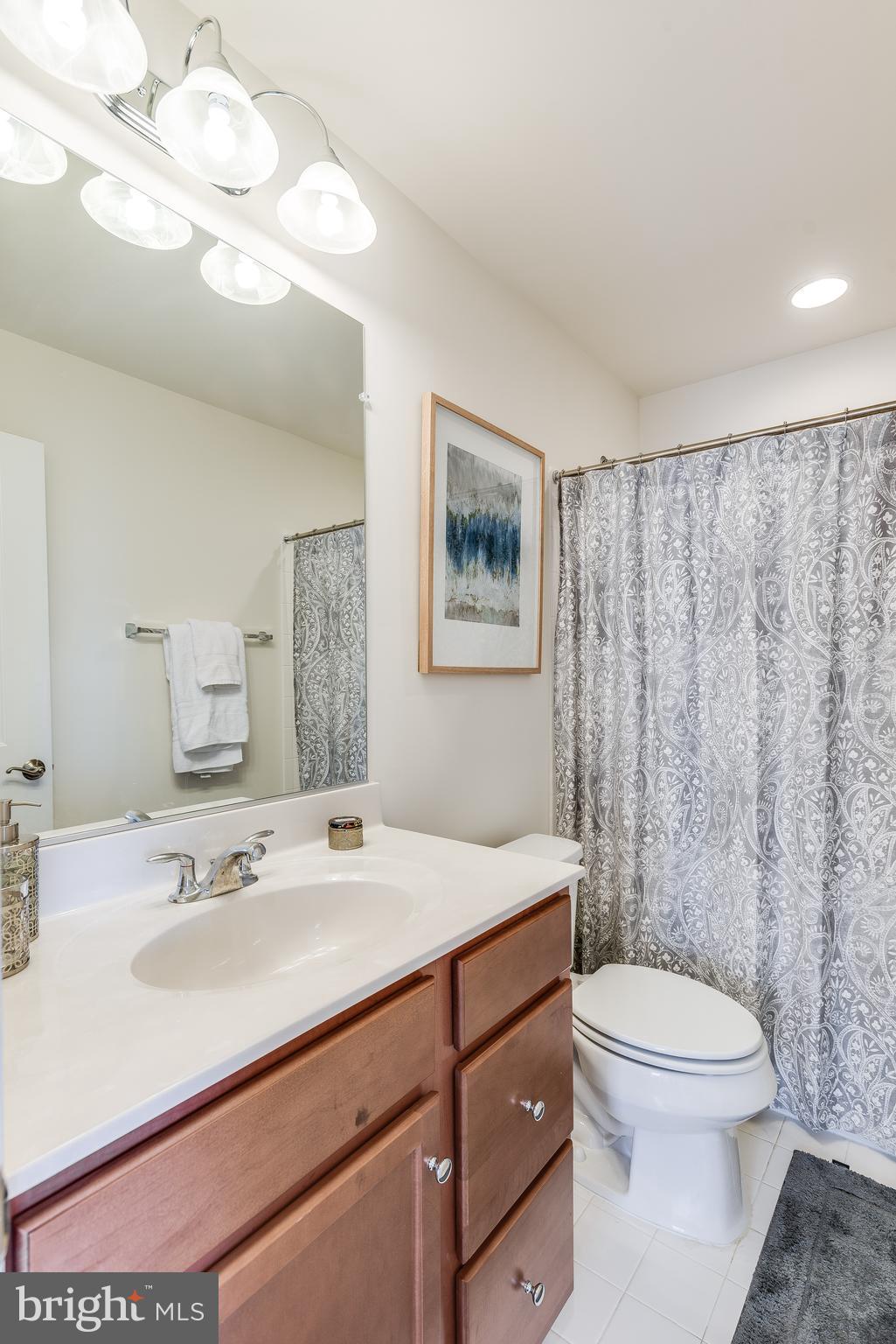 RIVERDALE PARK STATION - Residential Lease