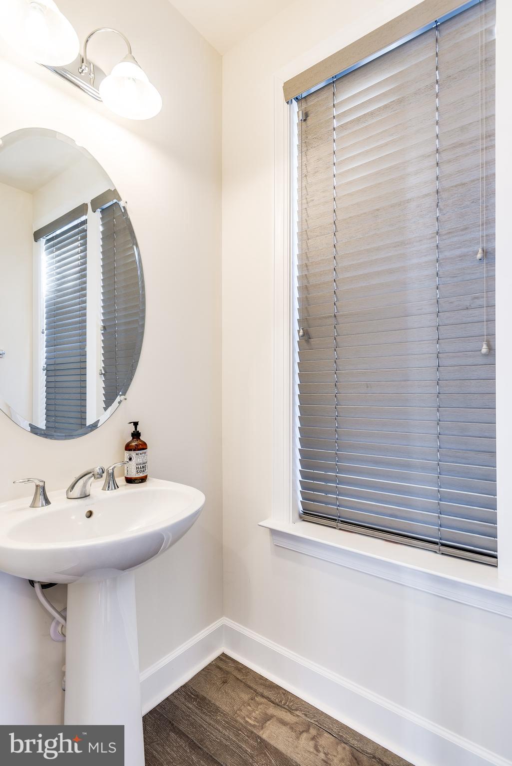 RIVERDALE PARK STATION - Residential Lease