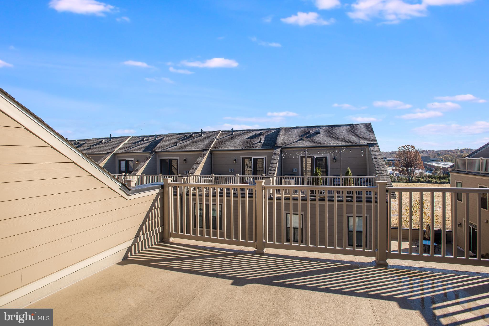 RIVERDALE PARK STATION - Residential Lease