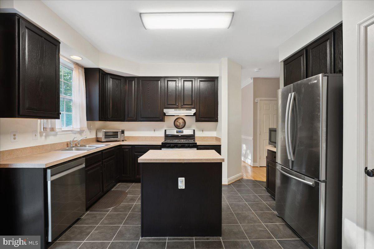 WEXFORD VILLAGE SUB - Residential