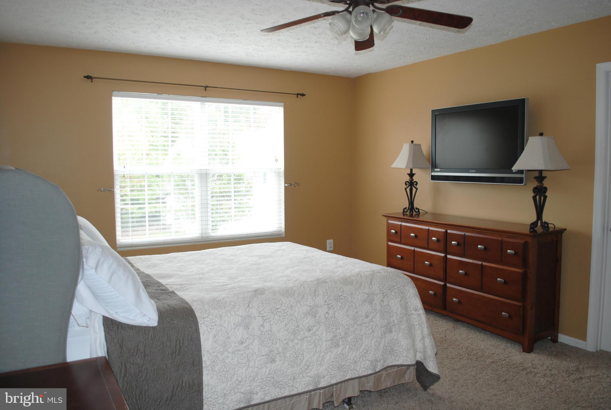 CEDAR COVE - Residential