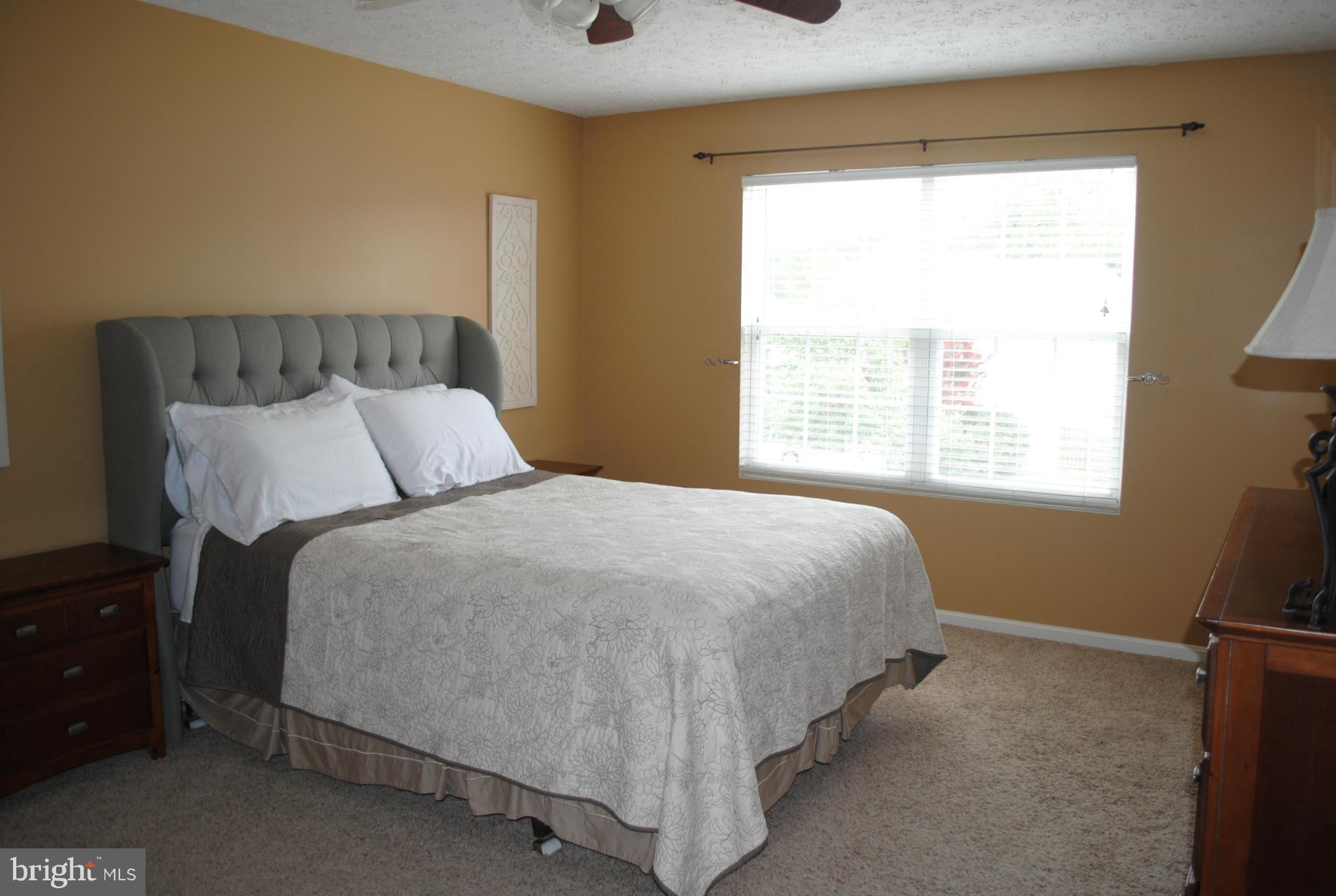 CEDAR COVE - Residential