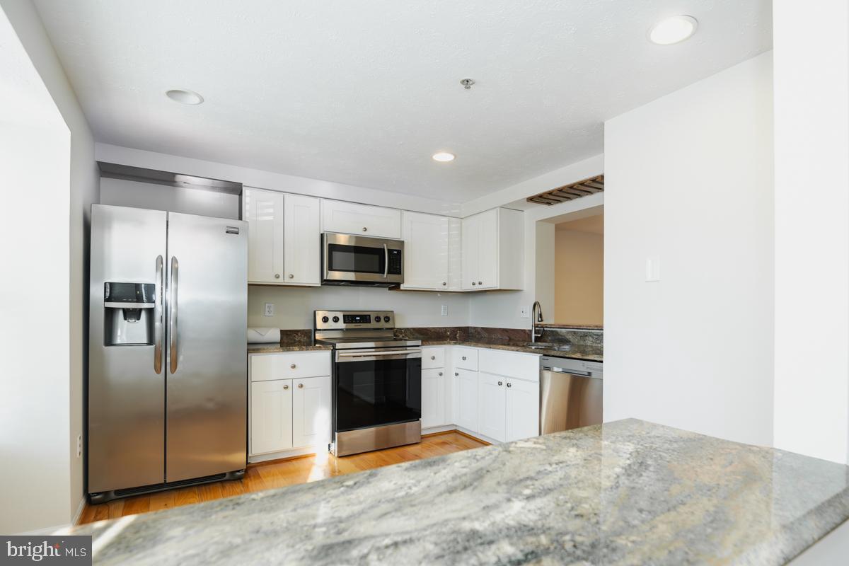 THE BLUFFS AT DEEP CREEK - Residential