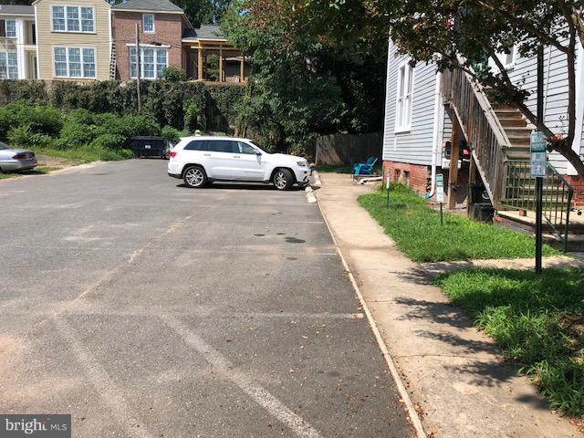 DOWNTOWN FREDERICKSBURG - Residential Lease