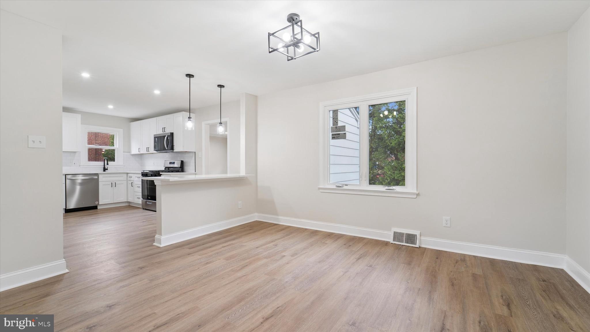 SCENIC HILLS - Residential