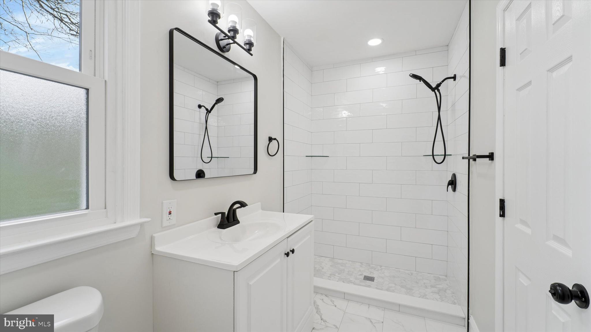 SCENIC HILLS - Residential