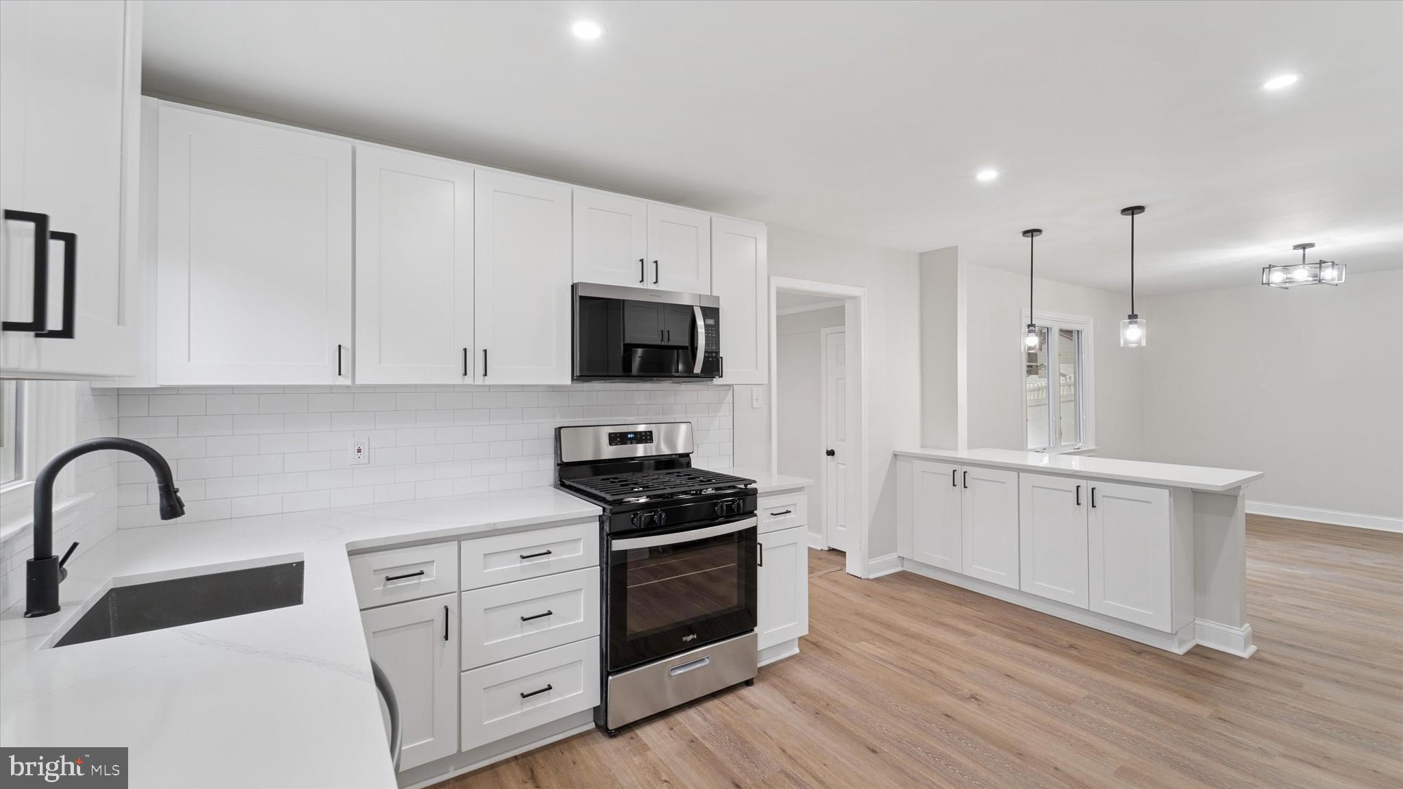 SCENIC HILLS - Residential