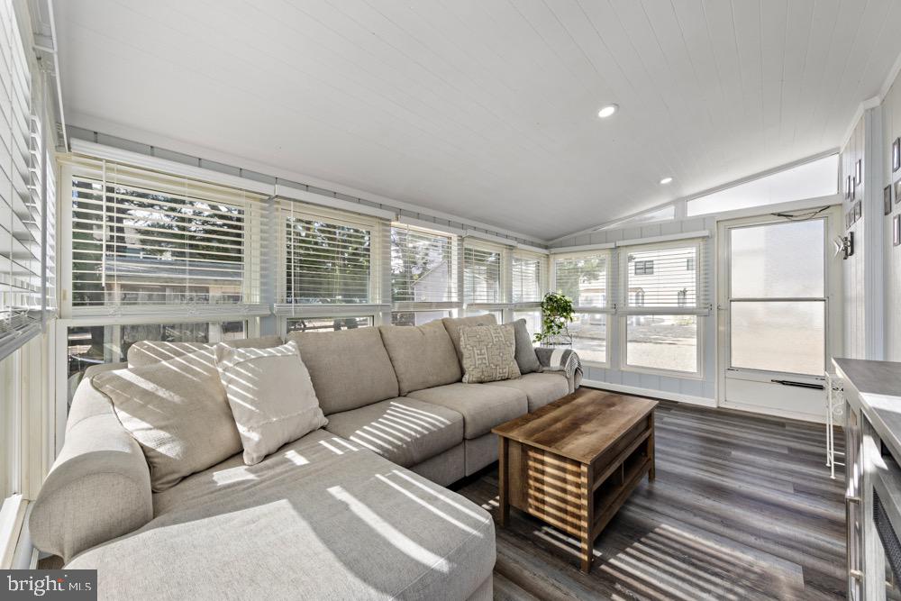 20 W WASHINGTON AVENUE #2