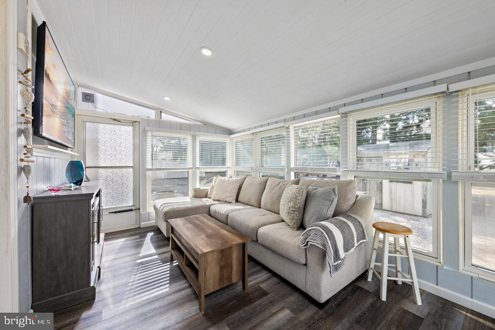 20 W WASHINGTON AVENUE #2