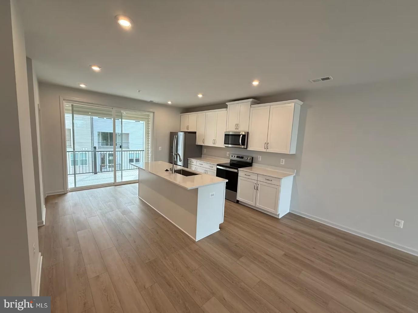 NEABSCO COMMONS - Residential